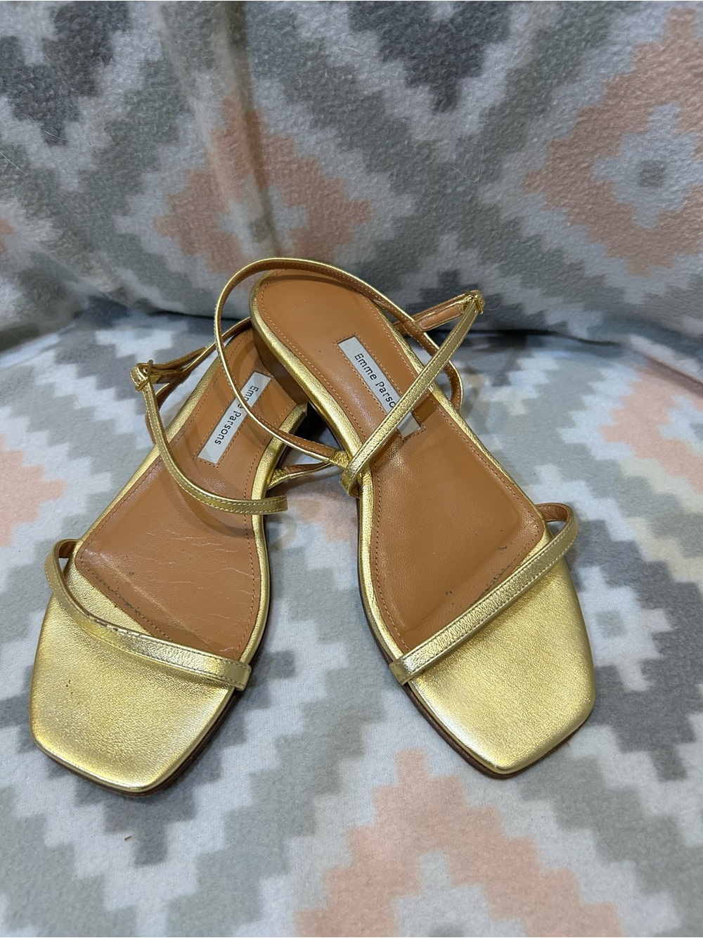 Emme Parsons Gold Metallic Strappy Flat Sandal Euc — image 2 of 5